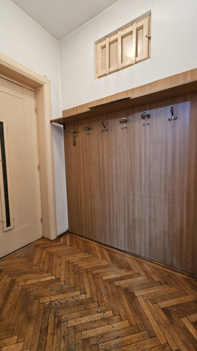 Piata Rosetti * centrala proprie * apartament cu 3 camere + birou