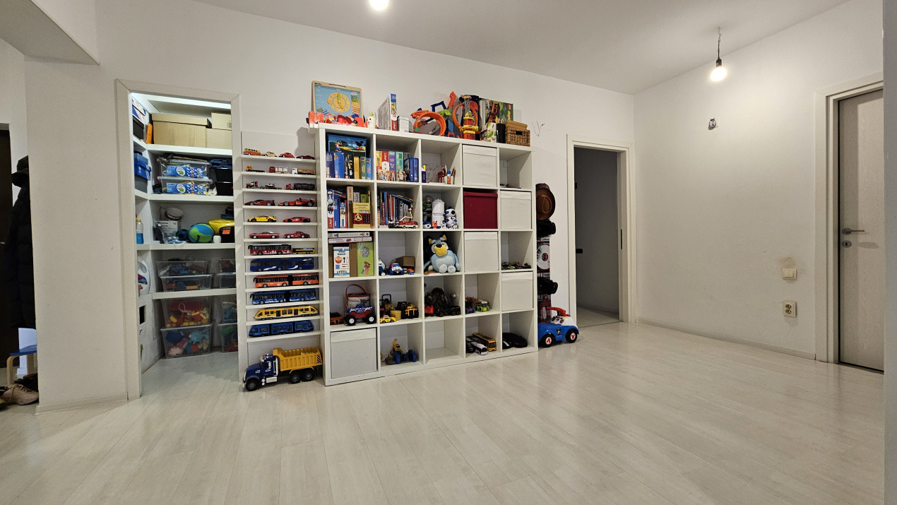 Unirii adiacent * blocul Erbasu * constructie 2001 * 105.40 mp
