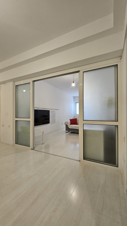 Unirii adiacent * blocul Erbasu * constructie 2001 * 105.40 mp