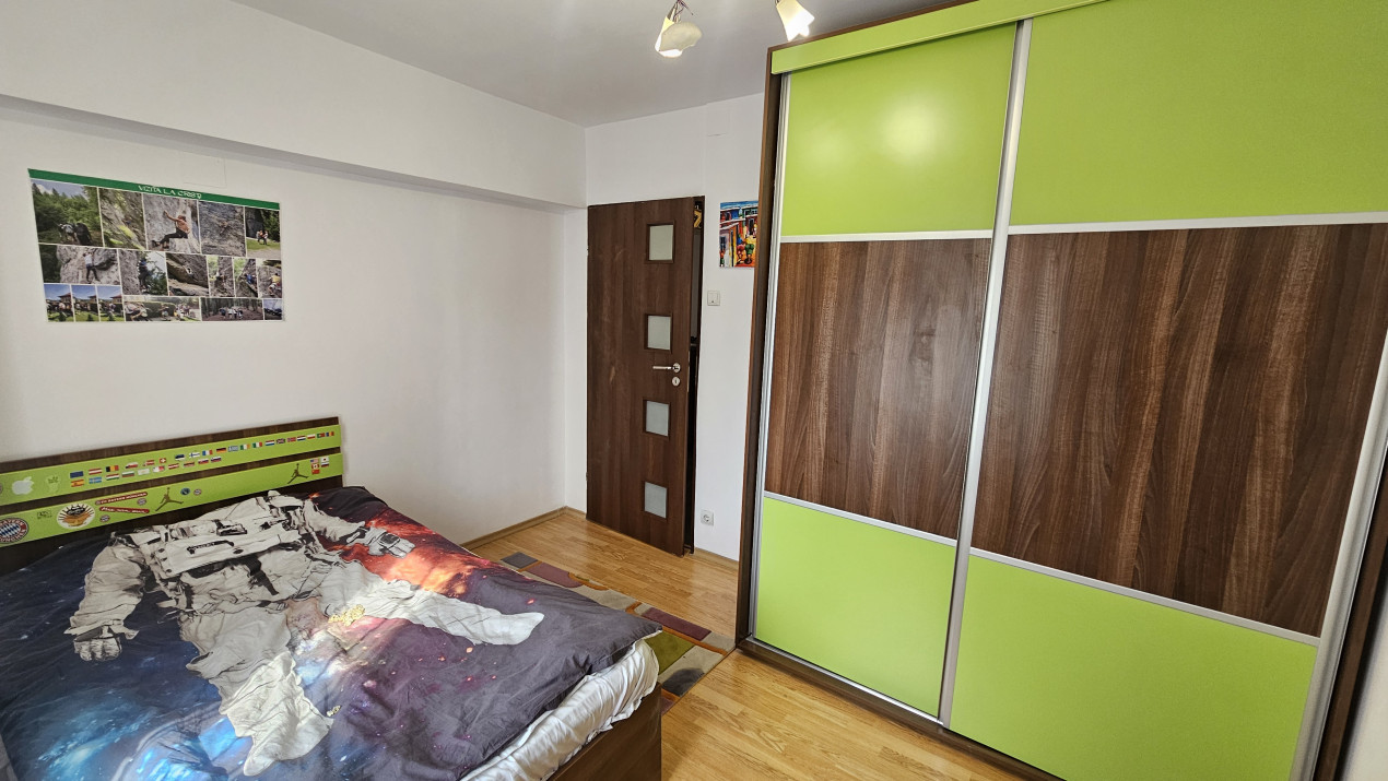 Panduri stradal * apartament cu 3 camere mobilat si utilat