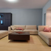 Bulevardul Unirii stradal 2 camere modificate * 86 mp