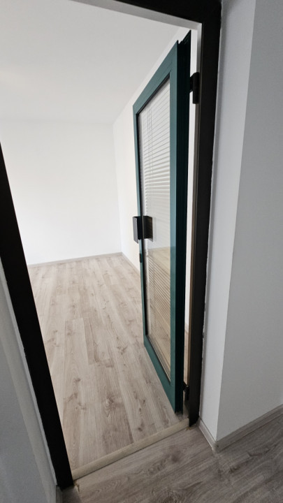 Stirbei Voda 4 camere nemobilate pentru firma sau locuit