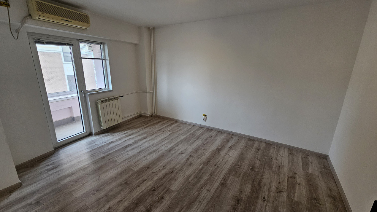Stirbei Voda 4 camere nemobilate pentru firma sau locuit