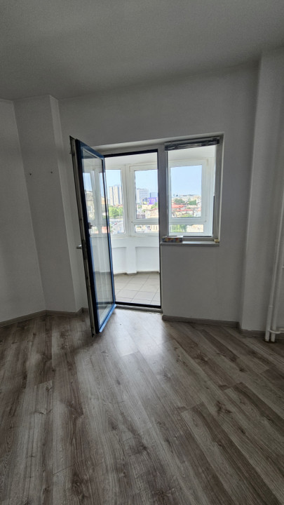 Stirbei Voda 4 camere nemobilate pentru firma sau locuit