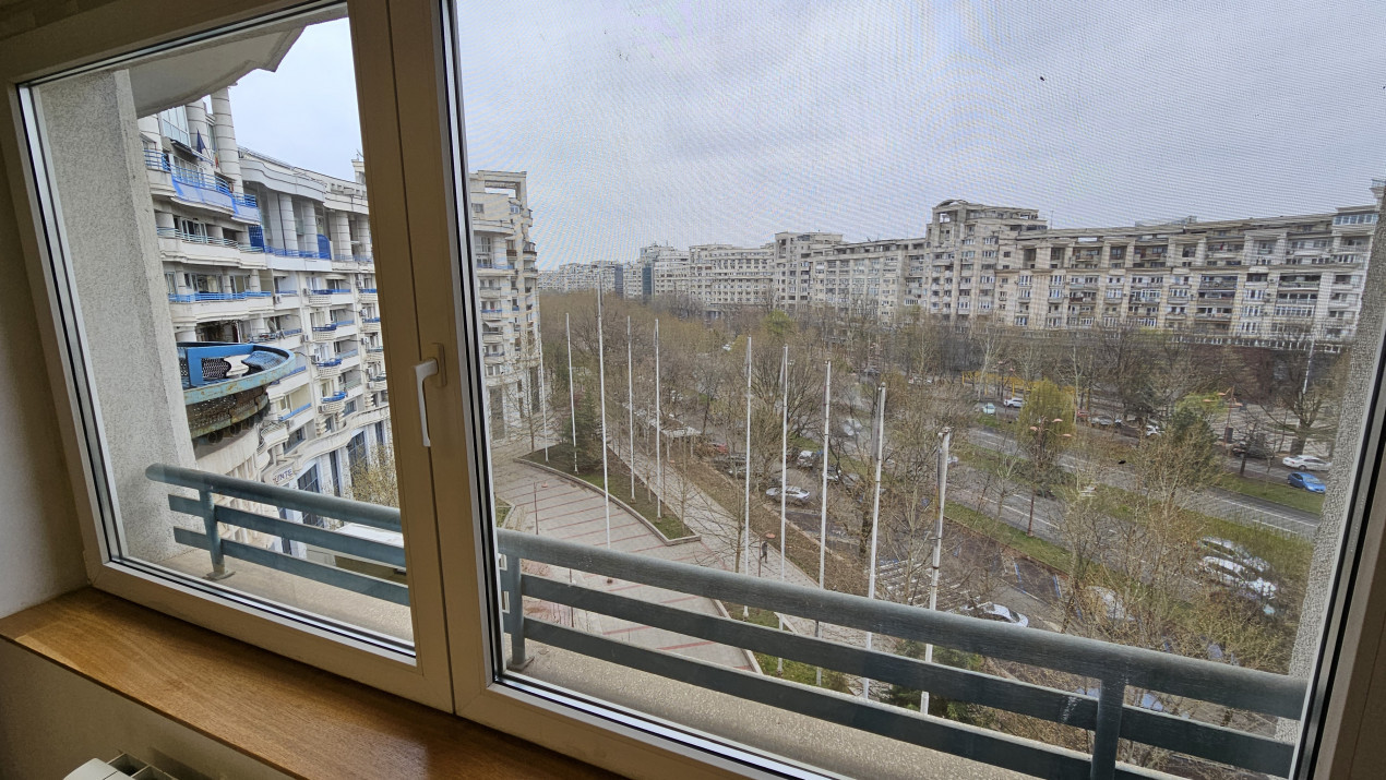 Bulevardul Unirii stradal bloc 2004 * centrala de bloc * firma sau locuit