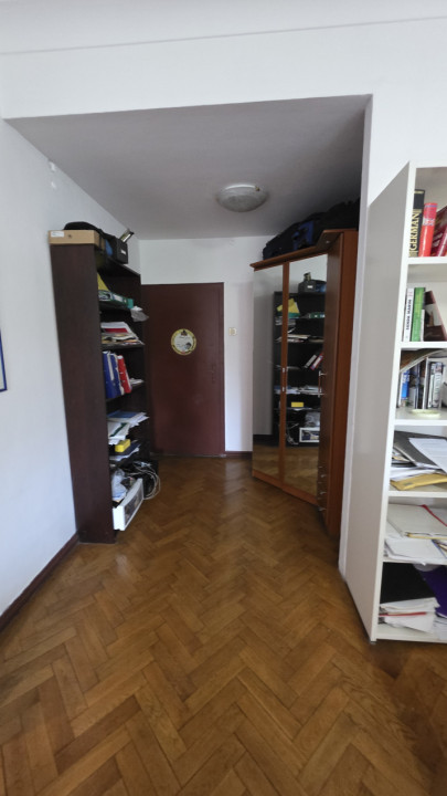 Lascar Catargiu ap de 126 mp + garaj + boxa