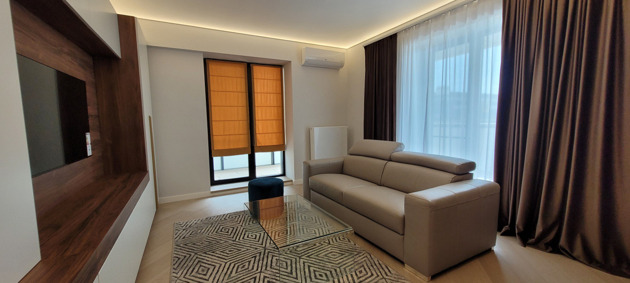 3 camere Cortina North terasa 25 mp