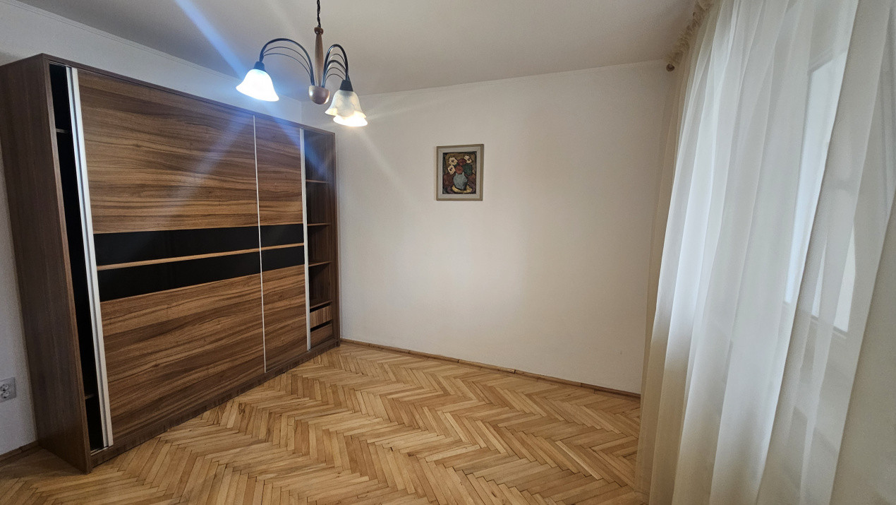 Inchiriere 3 camere Unirii - Mircea Voda