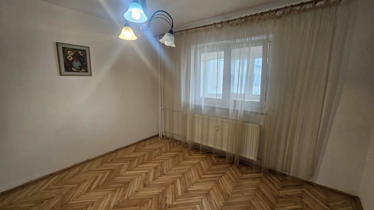Inchiriere 3 camere Unirii - Mircea Voda