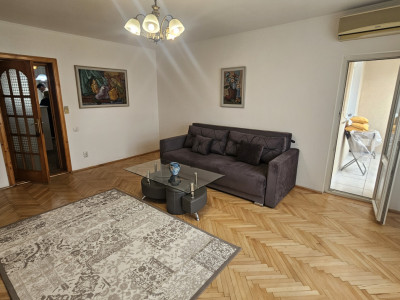 Inchiriere 3 camere Unirii - Mircea Voda