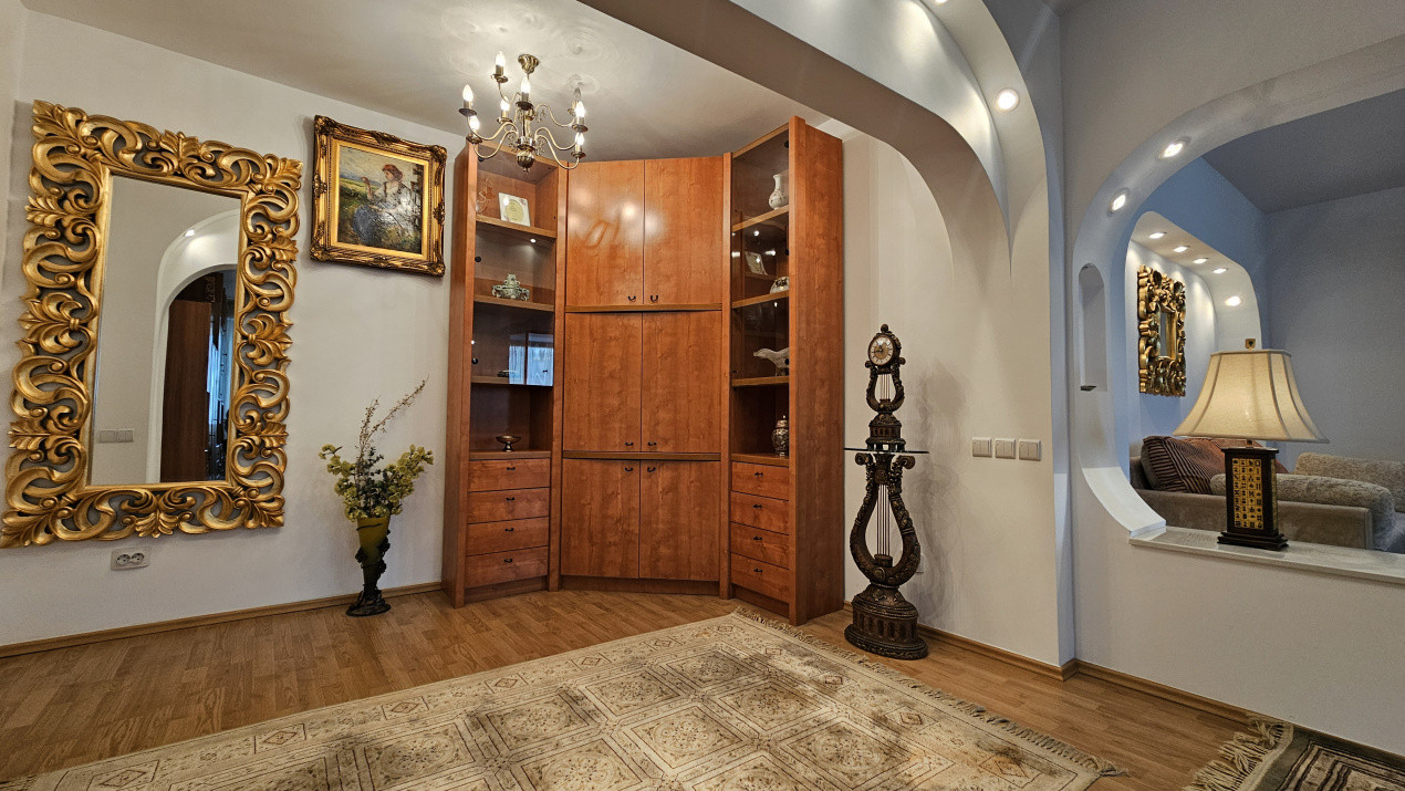 Libertatii * Palatul Parlamentului 4 camere modificat in 2