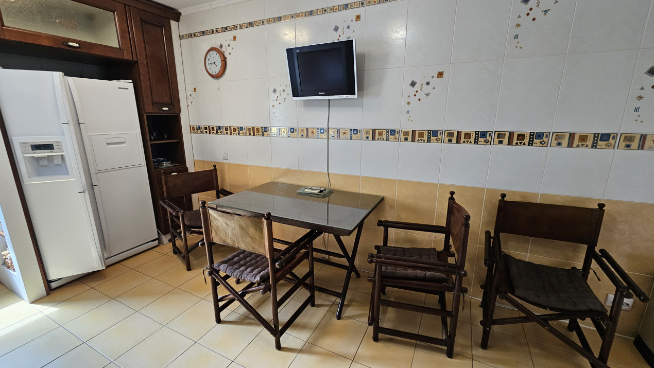 Libertatii * Palatul Parlamentului 4 camere modificat in 2