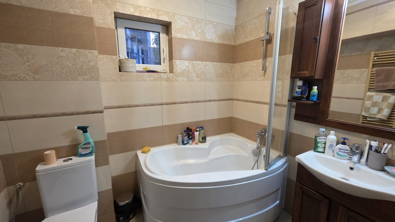 Universitate Batistei - TNB- Intercontinetal 