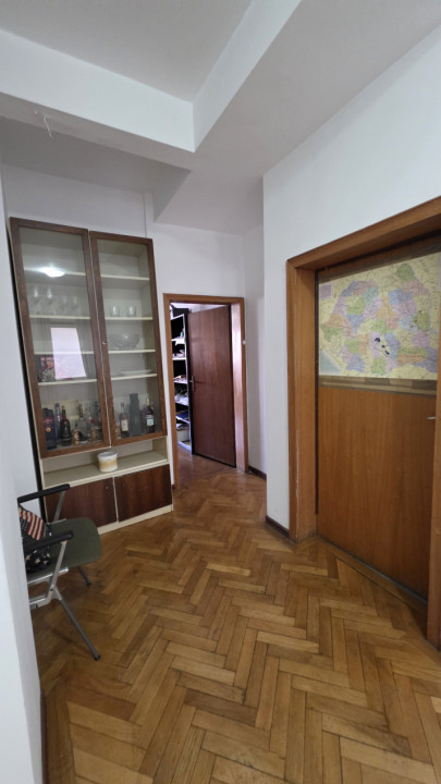 Vanzare apartament Piata Victoriei - Lascar Catargiu
