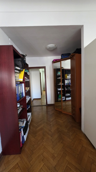 Vanzare apartament Piata Victoriei - Lascar Catargiu