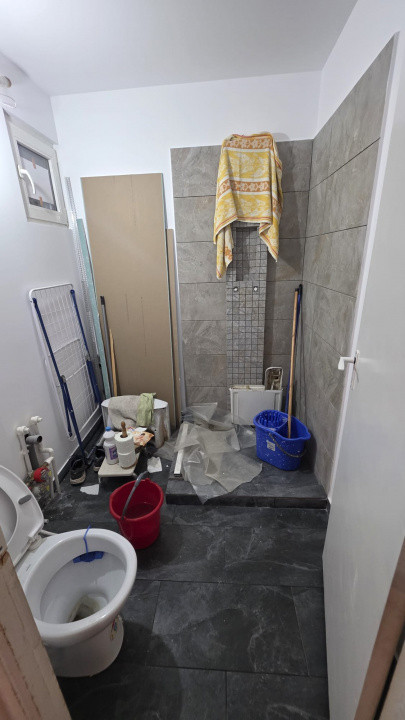 Vanzare 2 camere parter Drumul Taberei piata