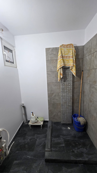 Vanzare 2 camere  Drumul Taberei piata