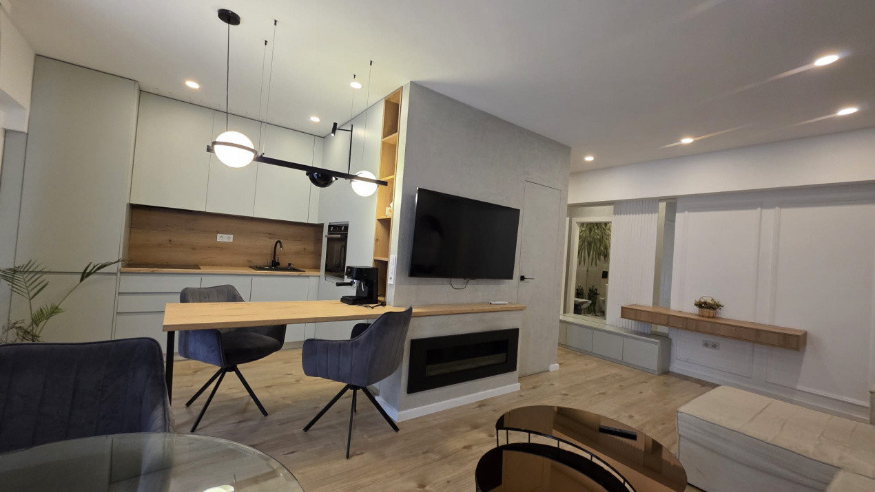 inchiriere 3 camere Belvedere - Metrou Pipera