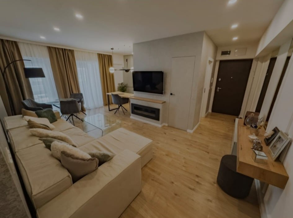 inchiriere 3 camere Belvedere - Metrou Pipera