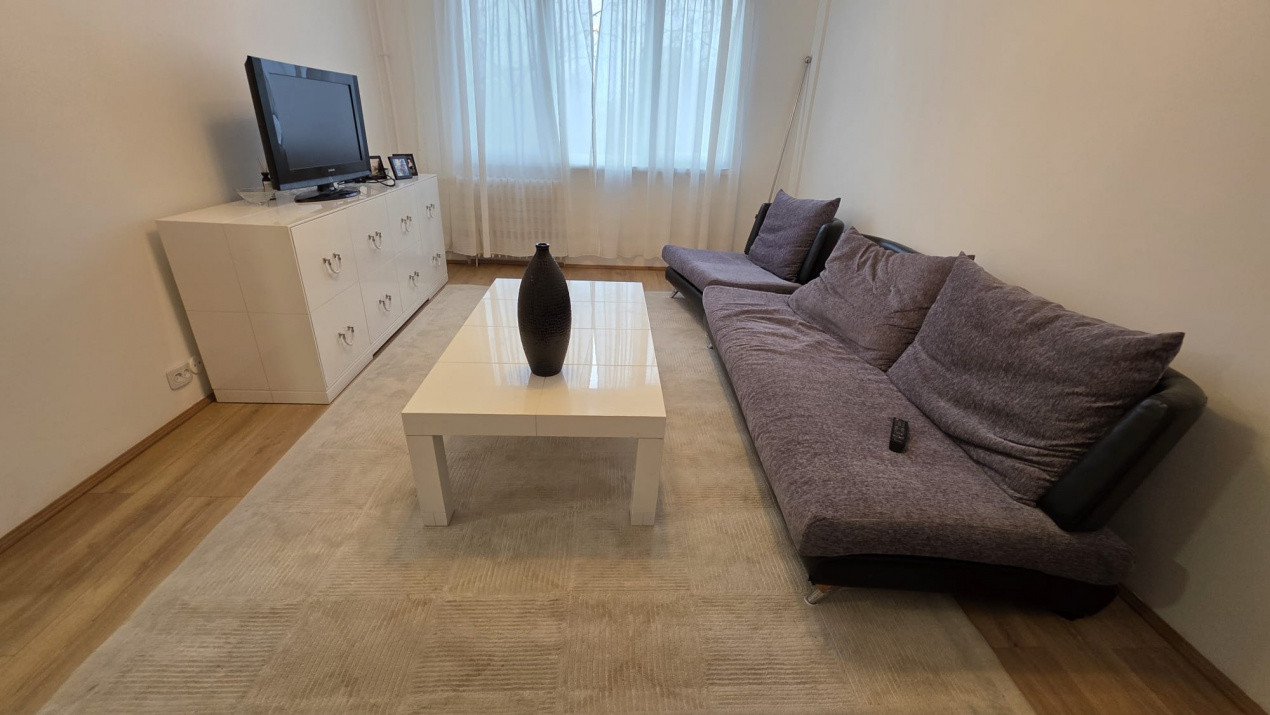 Inchiriere 3 camere Militari  Politehnica renovat 2025