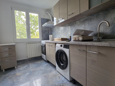 Inchiriere 3 camere Militari  Politehnica renovat 2025