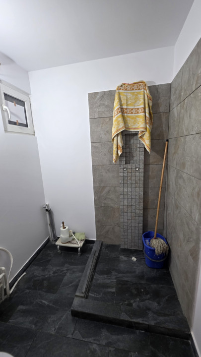 Vanzare 2 camere  Drumul Taberei piata