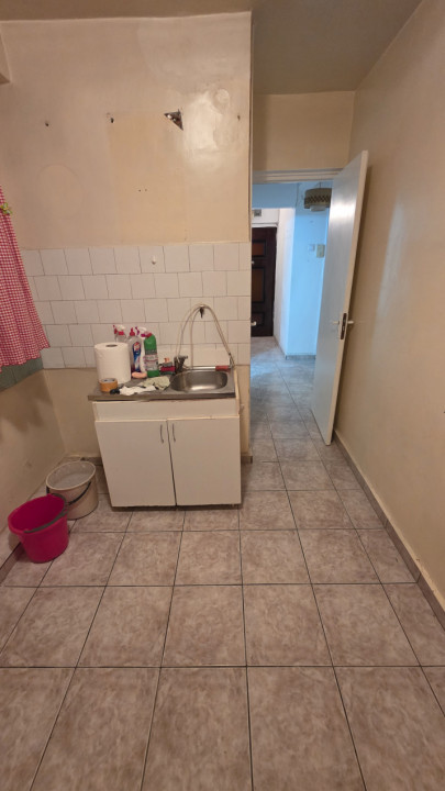 Vanzare 2 camere  Drumul Taberei piata