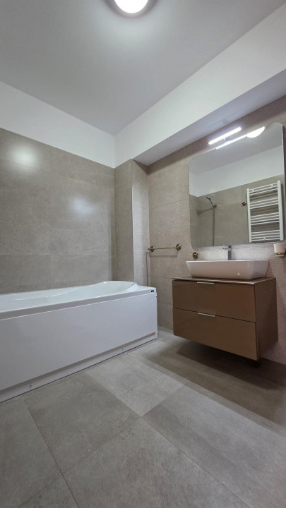 Inchiriere 3 camere Caramfil - Herastrau cu parcare subterana