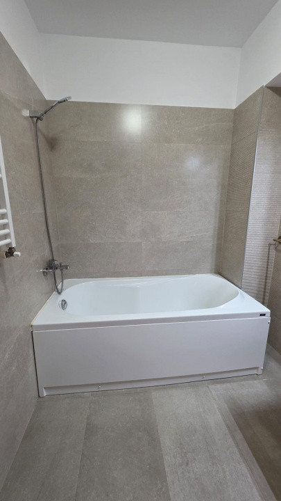 Inchiriere 3 camere Herastrau - Satul Francez cu parcare subterana