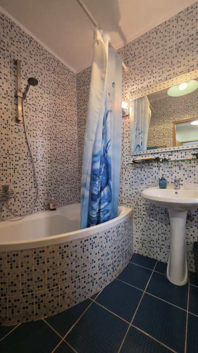 Bucurestii Noi inchiriere imobil singur curte 