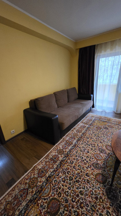 Inchiriere 2 camere Vitan Mall etajul 1/4