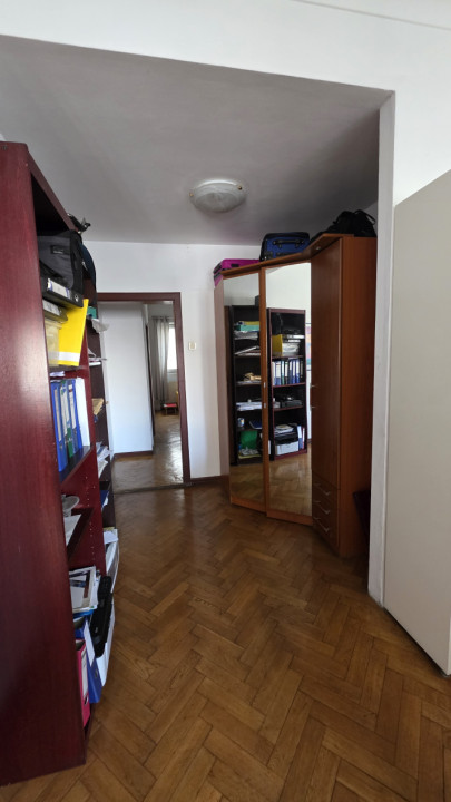 Vanzare apartament Piata Victoriei - Lascar Catargiu
