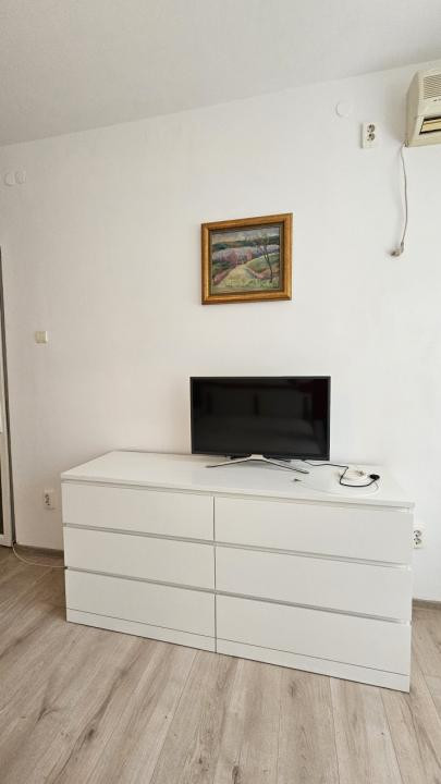 Inchiriere garsoniera la parter Bulevardul Lacul Tei