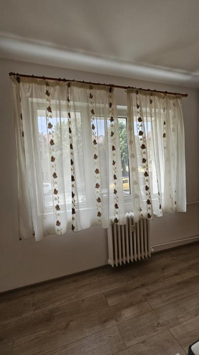 Inchiriere garsoniera la parter Bulevardul Lacul Tei