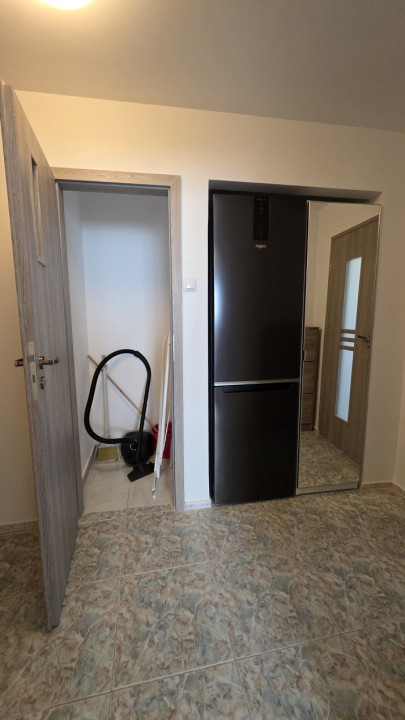 Inchiriere 2 camere Titan - Baba Novac