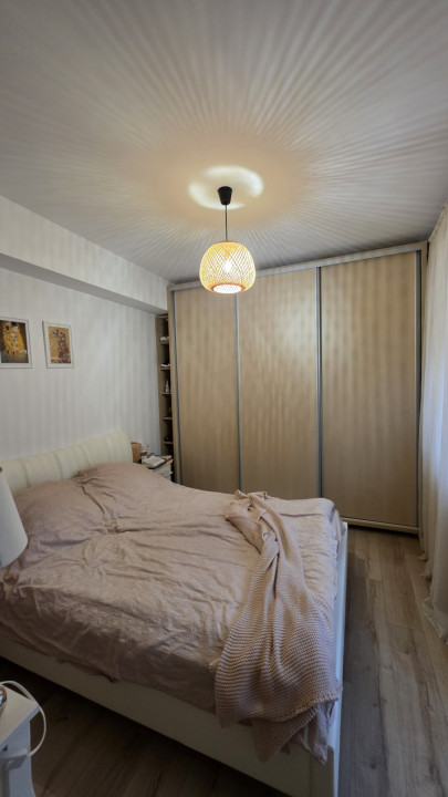 Baneasa Apicultorilor apartament cu terasa si 2 parcari subterane