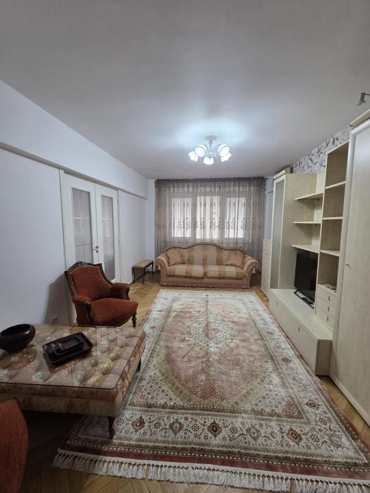 Inchiriere 4 camere Palatul Parlamentului - Bd Libertatii 