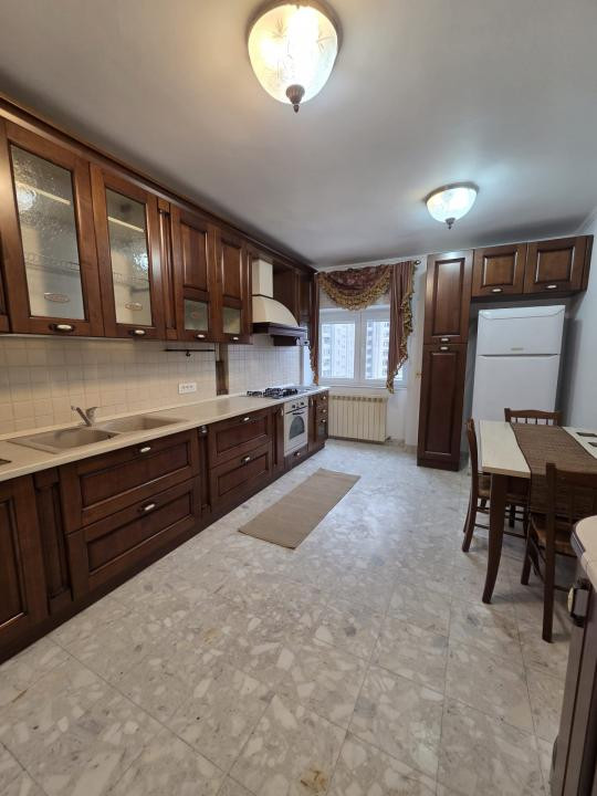 Inchiriere 4 camere Palatul Parlamentului - Bd Libertatii 