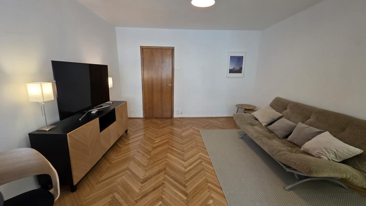 Inchiriere garsoniera Vatra Luminoasa