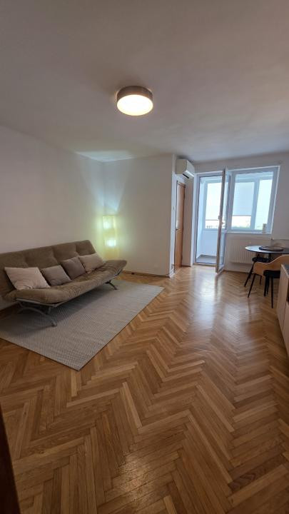 Inchiriere garsoniera Vatra Luminoasa