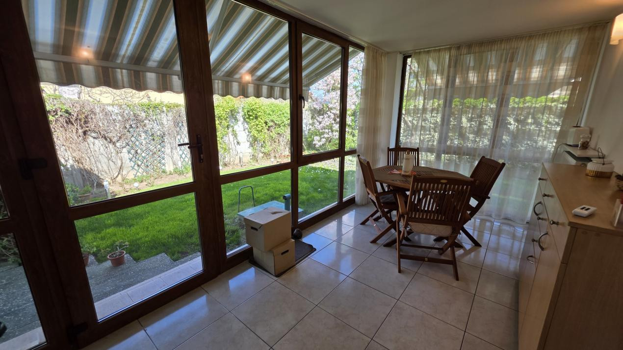 Inchiriere casa singur curte Voluntari