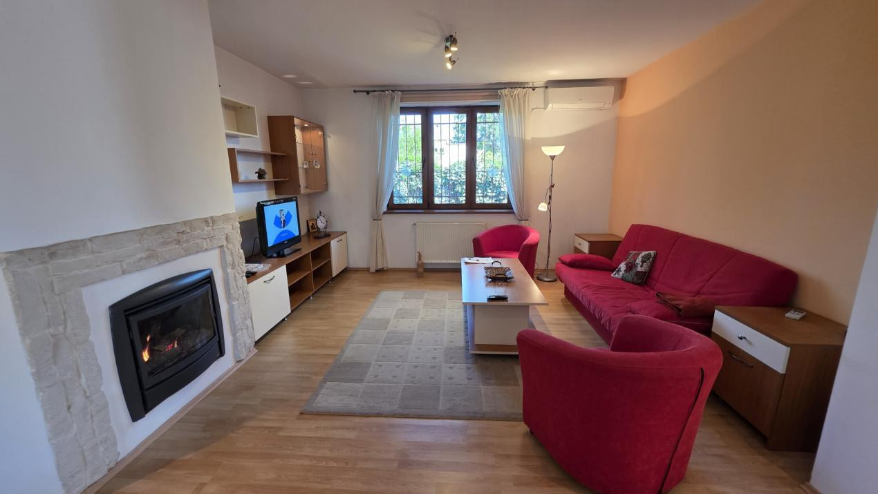 Inchiriere casa singur curte Voluntari