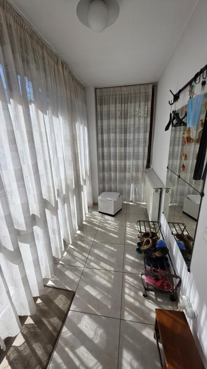 Inchiriere casa singur curte Voluntari