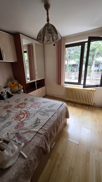 Casa singur curte Orasul Pantelimon - teren 432 mp