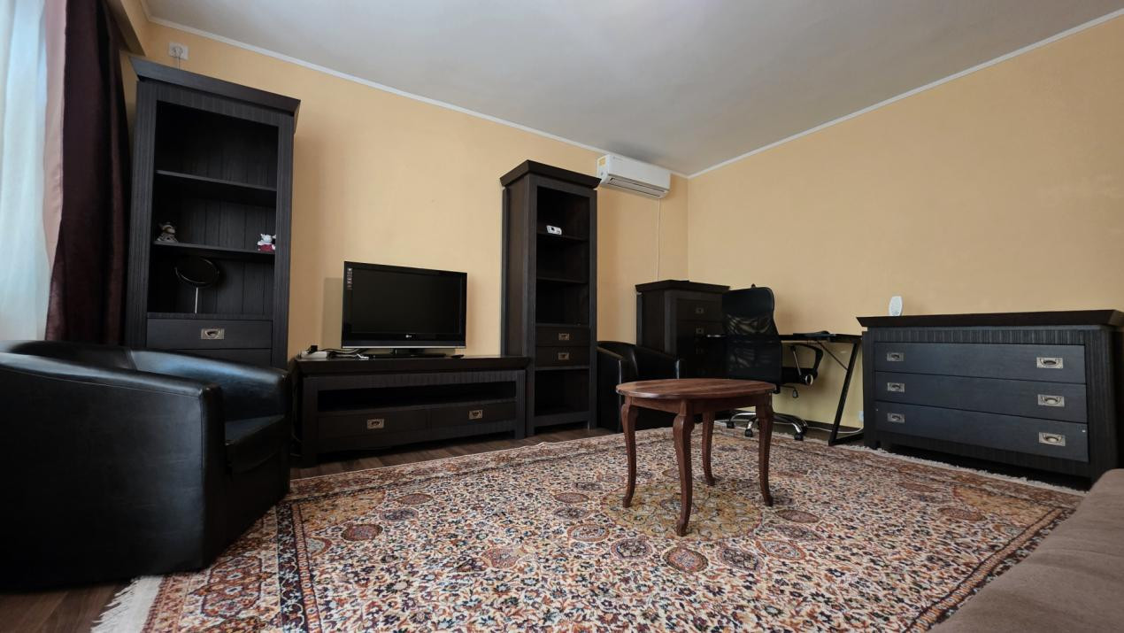 Inchiriere 2 camere Vitan Mall etajul 1/4