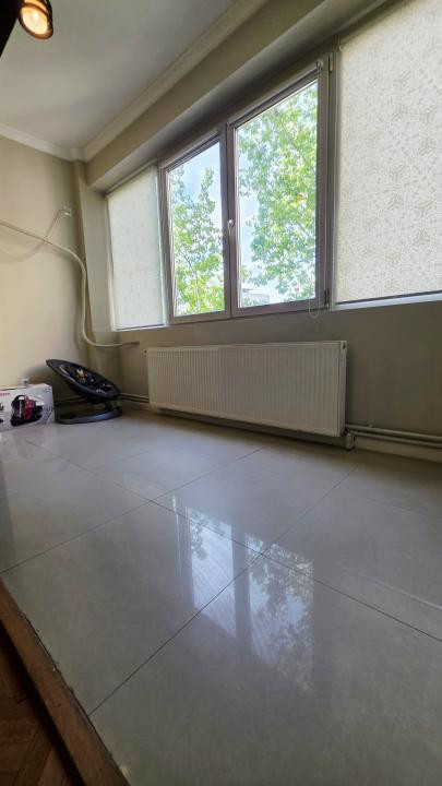 Vanzare 3 camere Universitate Batistei - TNB- Intercontinental CENTRALA PROPRIE