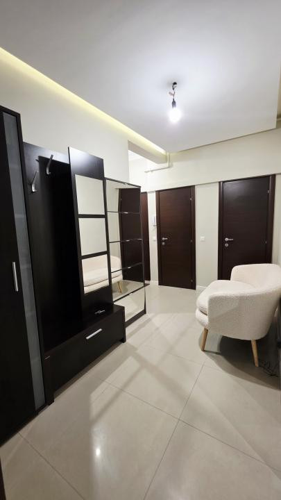 Vanzare 3 camere Universitate Batistei - TNB- Intercontinental CENTRALA PROPRIE