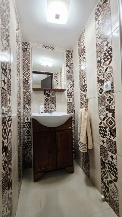 Vanzare 3 camere Universitate Batistei - TNB- Intercontinental CENTRALA PROPRIE