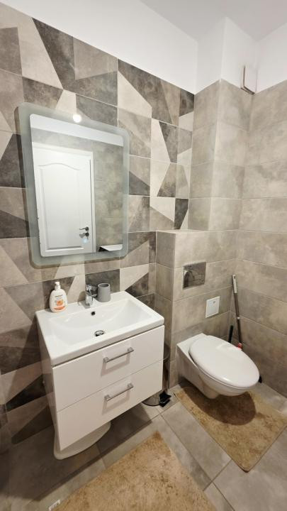 Inchiriere 2 camere bloc 2026 Baicului centrala proprie