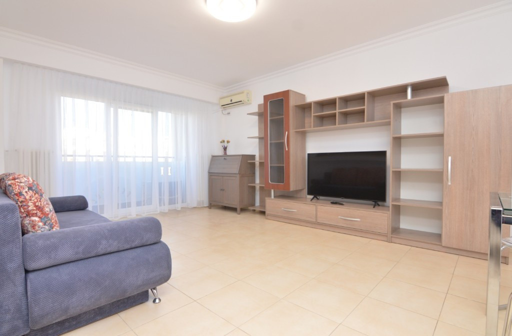 Inchiriere 2 camere Piata Unirii